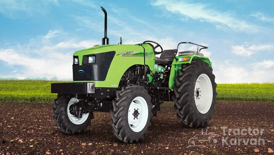 प्रीत 3049 4WD Tractor in Farm