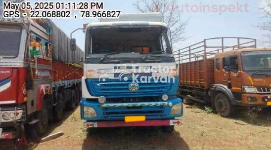 BharatBenz 3723आर सेकंड हैंड कमर्शियल