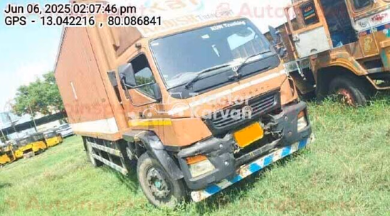 भारतबेंज़ 1617 पुराने कमर्शियल व्हीकल