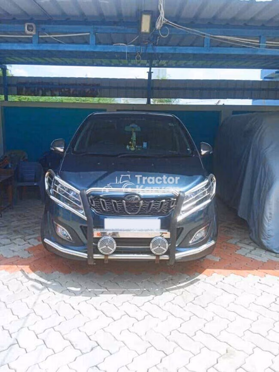 Mahindra Marazzo M8 Second Hand Car