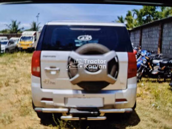 Mahindra TUV 300 T4 पुरानी कारें देखें