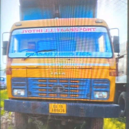 Tata LPK 2518 Second Hand Commercial