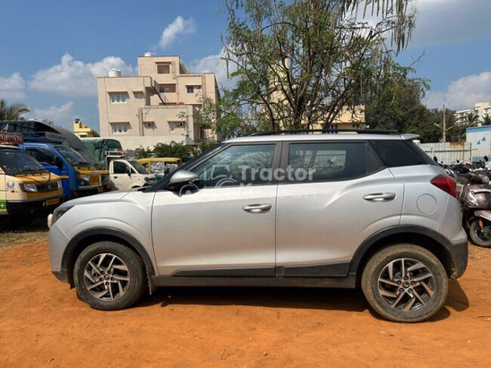 महिंद्रा एक्सयूवी300 डब्ल्यू8 पुरानी कारें देखें