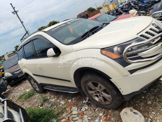 Mahindra 
                                                                XUV500 W8 View Used Car