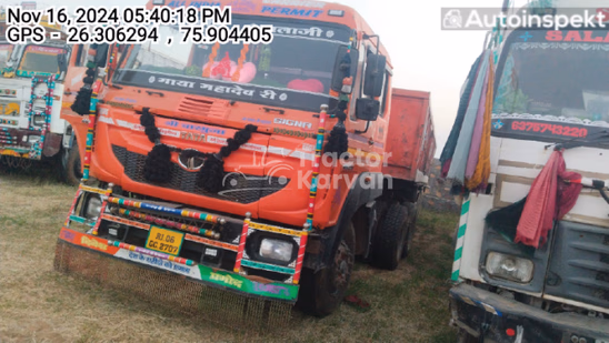 टाटा 4923.T पुराने कमर्शियल व्हीकल