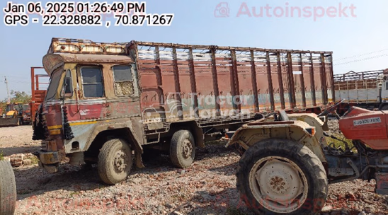 अशोक लेलैंड 3118 पुराने कमर्शियल व्हीकल