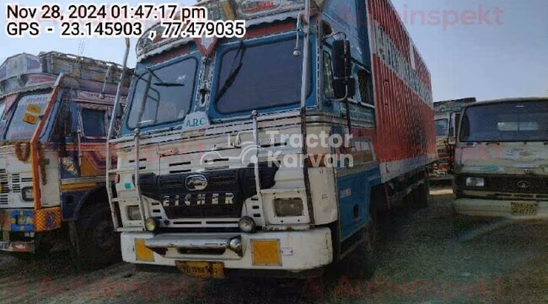 आयशर प्रो 5016 पुराने कमर्शियल व्हीकल