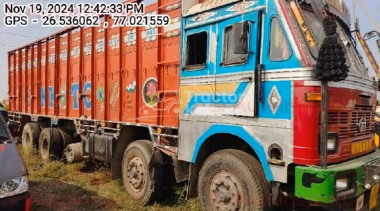 टाटा LPT 3718 पुराने कमर्शियल व्हीकल