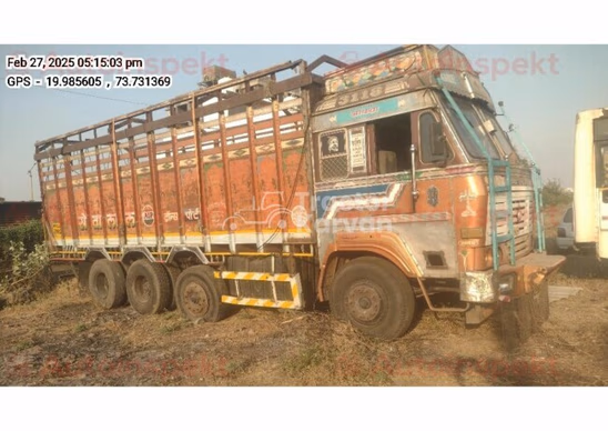 Ashok Leyland 3118 Used Commercial Vehicle