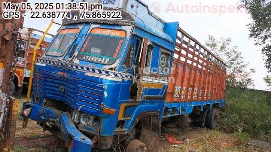 Ashok Leyland 3118 Second Hand Commercial