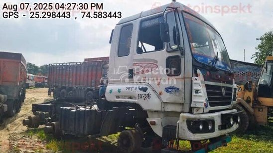 अशोक लेलैंड यू 4923 टीटी पुराने कमर्शियल व्हीकल