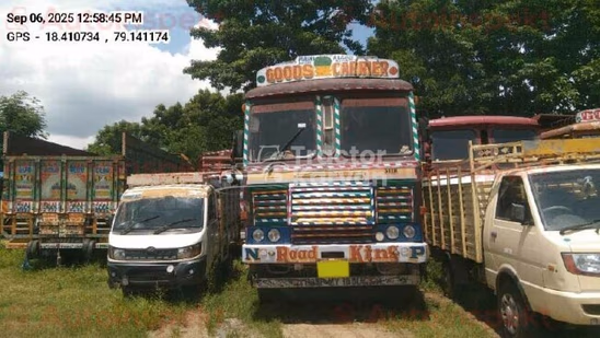 Ashok Leyland 3118 Second Hand Commercial