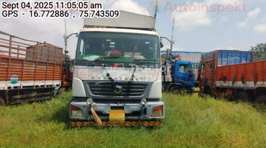 BharatBenz R 3123 Second Hand Commercial