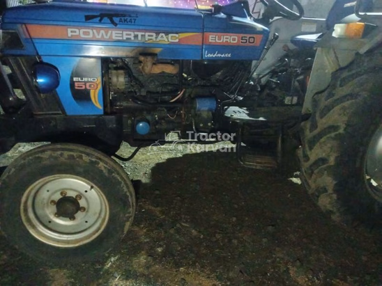 सेकंड हैंड पॉवरट्रैक यूरो 50 ट्रैक्टर