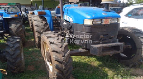 सेकंड हैंड न्यू हॉलैंड 4710 4WD ट्रैक्टर