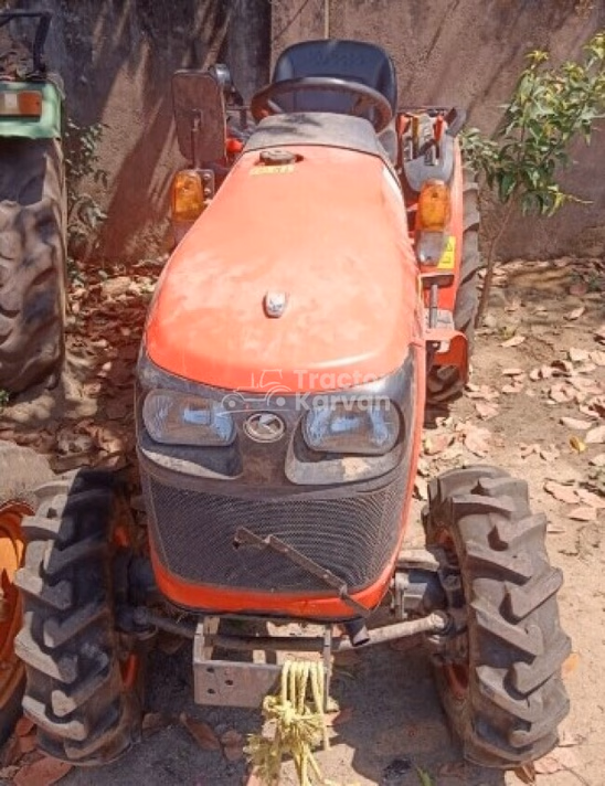 सेकंड हैंड कुबोटा नियोस्टार B2741S  ट्रैक्टर