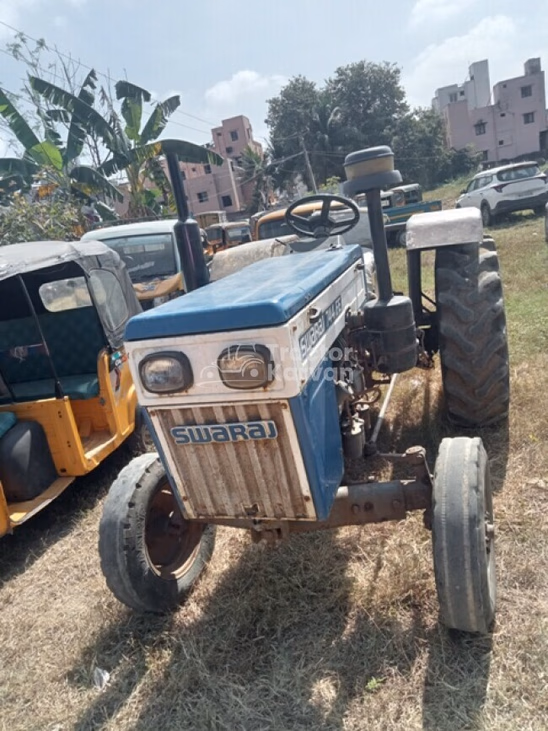 सेकंड हैंड स्वराज 744 FE ट्रैक्टर