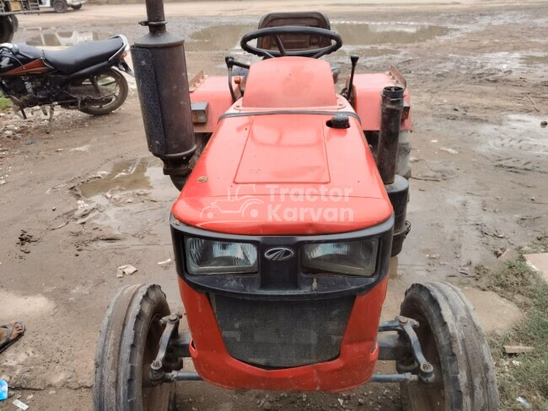 सेकंड हैंड महिंद्रा युवराज 215 NXT ट्रैक्टर