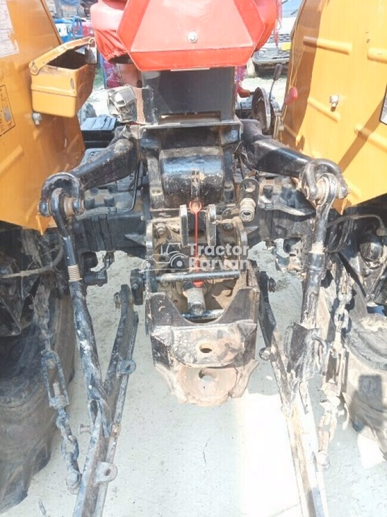 पॉवरट्रैक ALT 4000 Second Hand Tractor