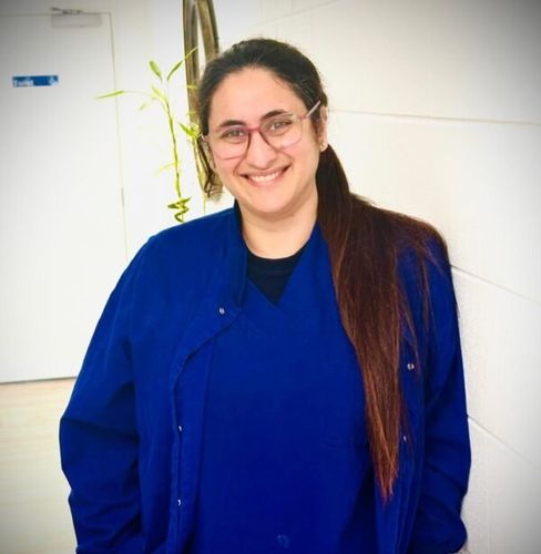 Heena Arora 3 traflgarfamilydental-heena-arora