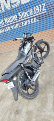 Honda CD 110 Dream photos
