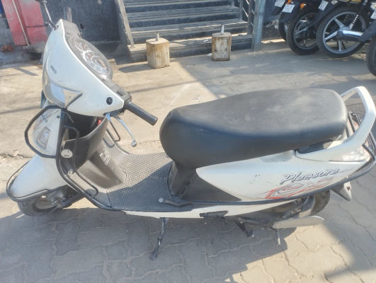 Hero Pleasure photos