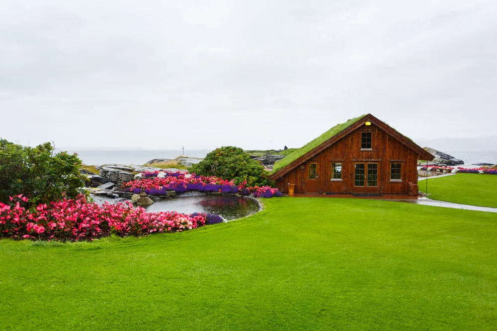  Flor & Fjære Island Garden