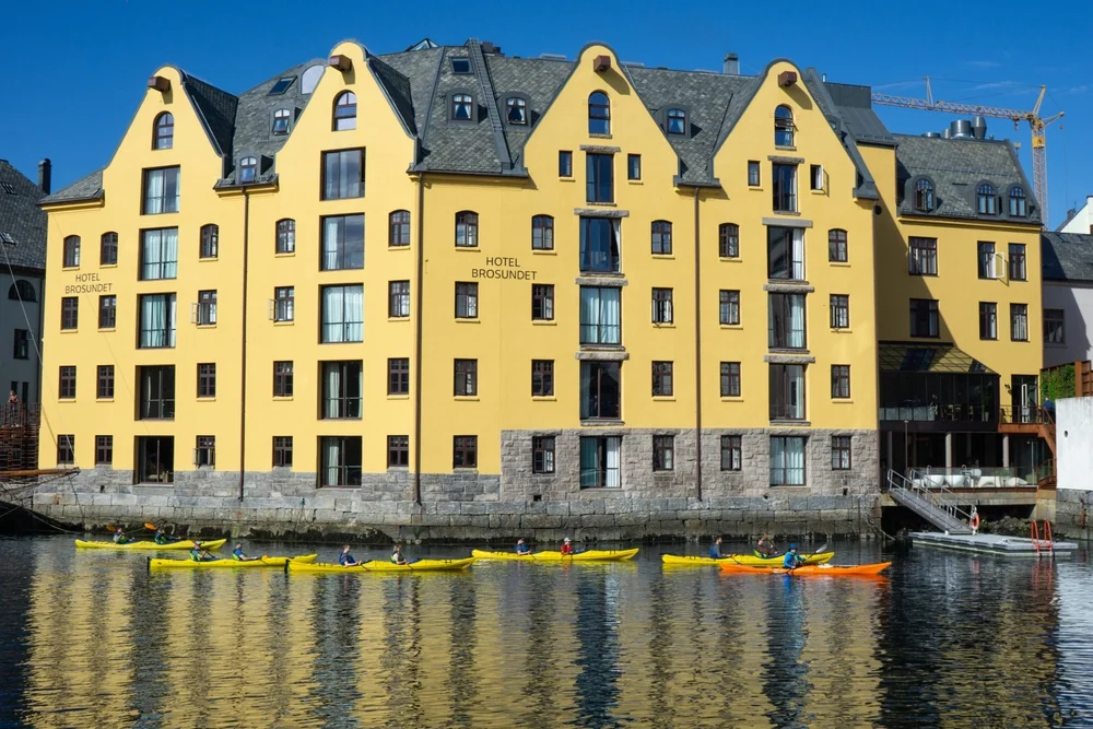  Kayak Through Brosundet