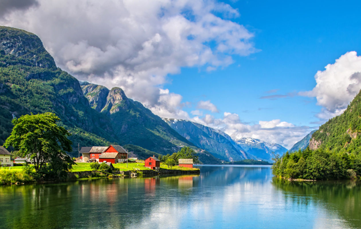 50 Best Things to Do in Norway: Fjords, Northern Lights & More