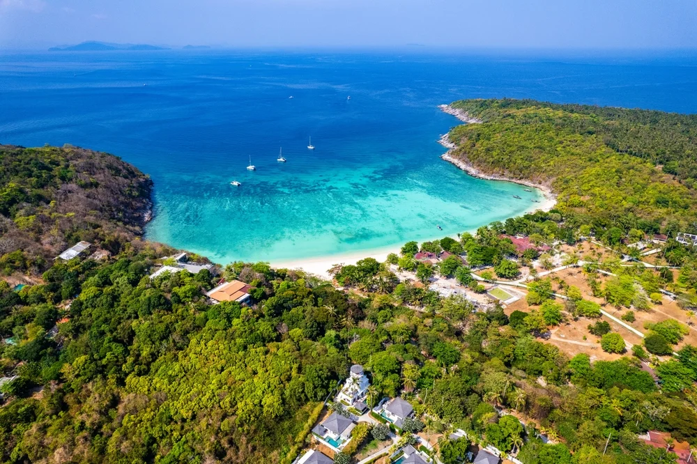 Raya Island