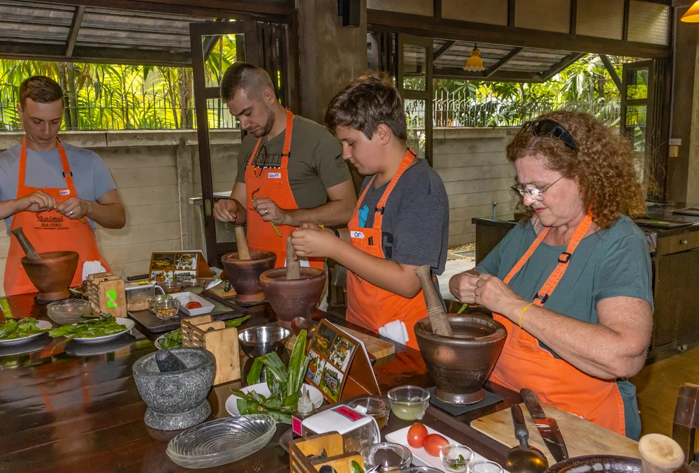 Experience a Thai Cooking Class