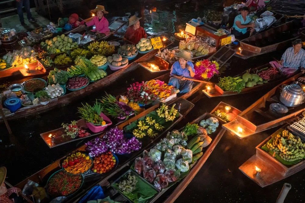 Damnoen Saduak Floating Market