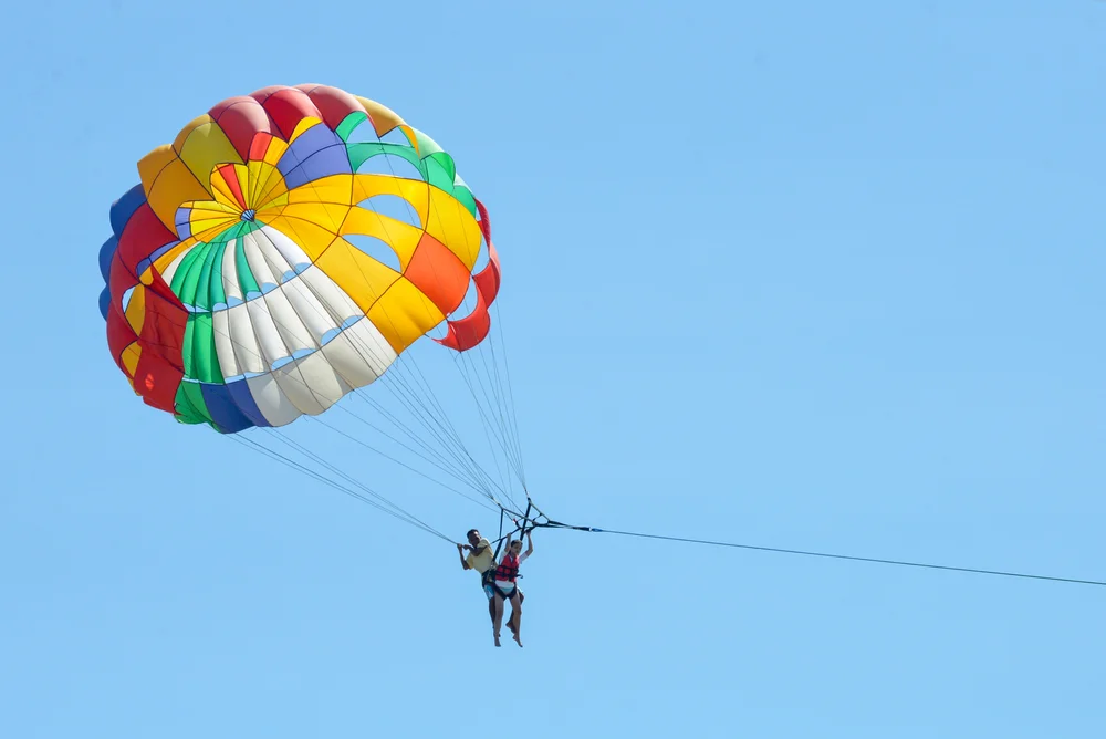 Parasailing 