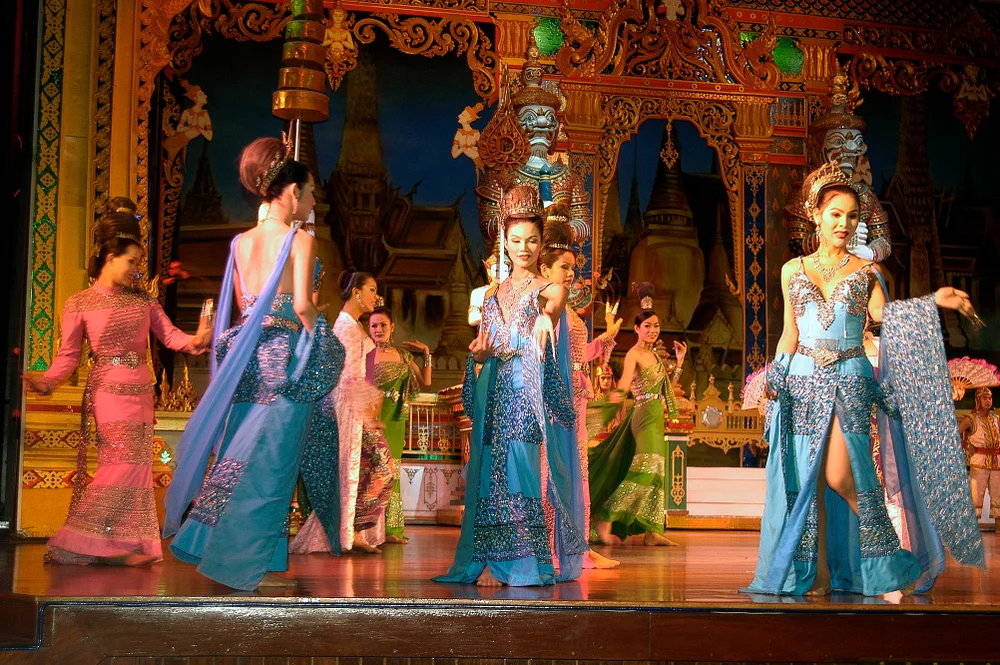  Alcazar Cabaret Show