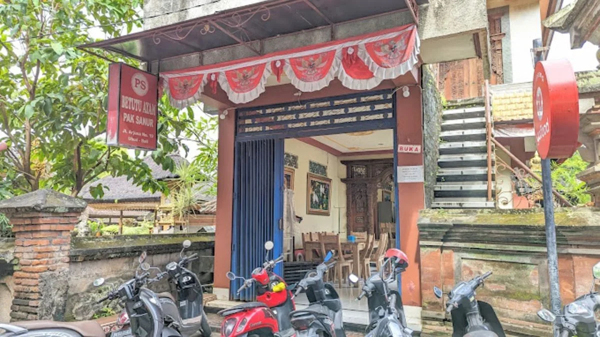 Ayam Betutu Pak Sanur