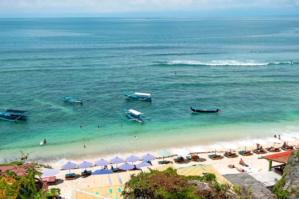  Thomas Beach