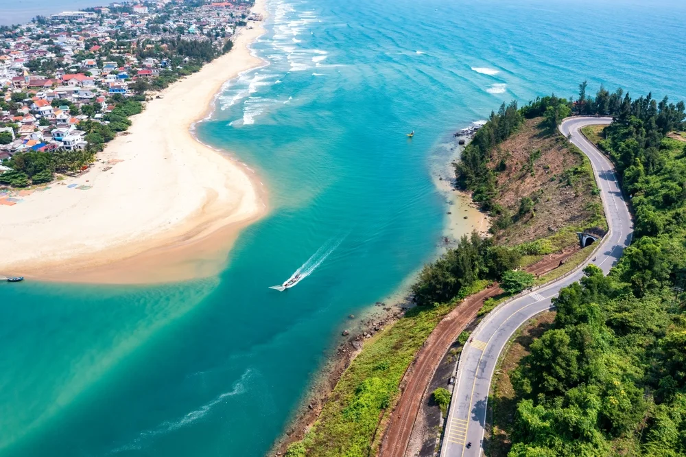 Lang Co Beach (Hue) 