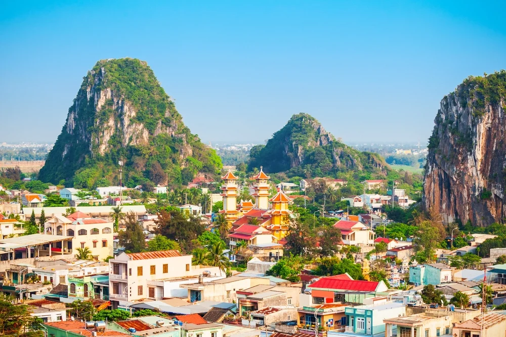 Explore the Marble Mountains in Đà Nẵng