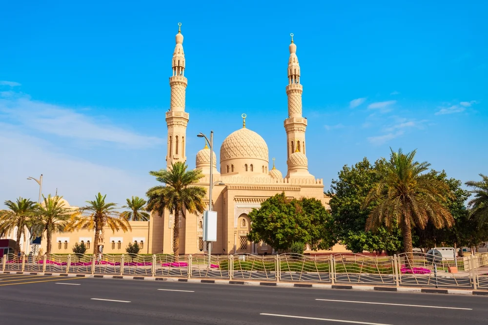  Jumeirah Mosque