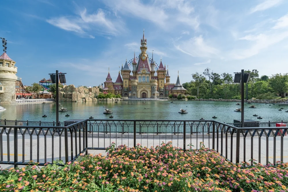 Vin Wonder Tickets With Private Transfers