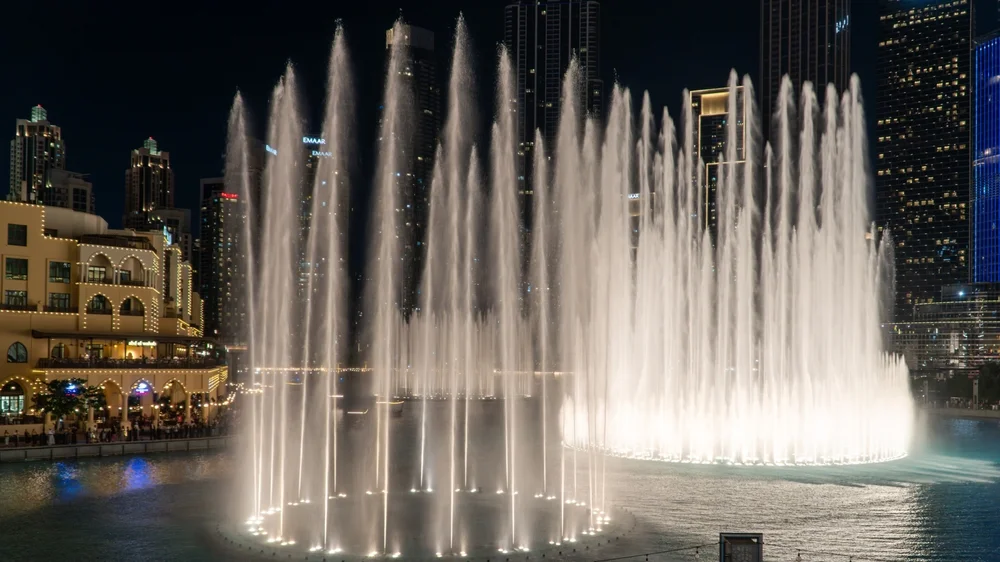 Dubai Fountain – Burj Lake