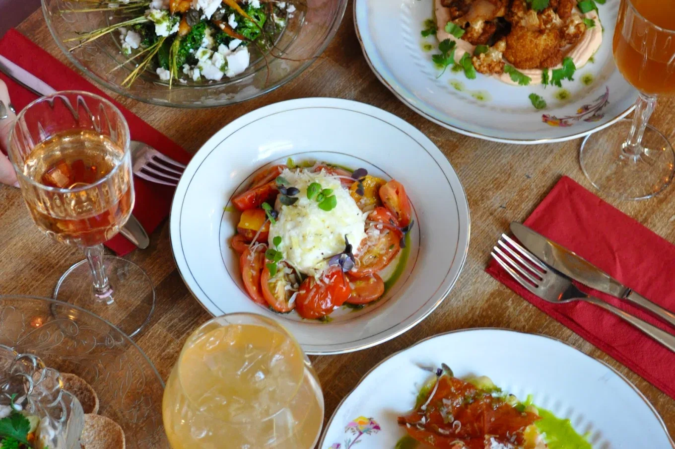 Tenho Bar (late evening / vegan options)