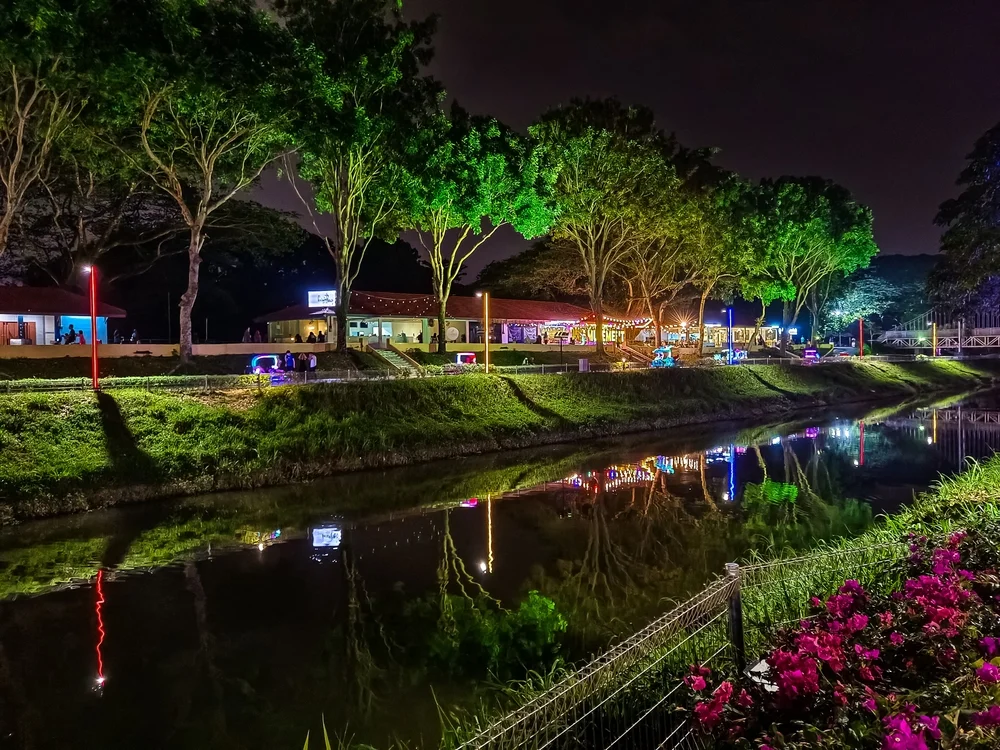 Walk Along The Kinta Riverfront Walk
