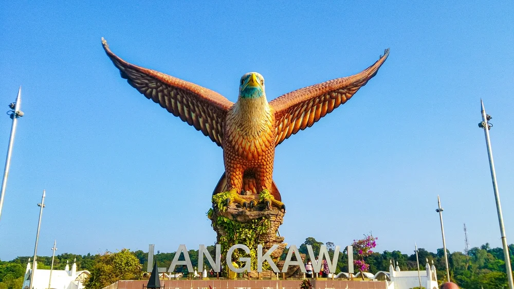 Dataran Lang (Eagle Square)