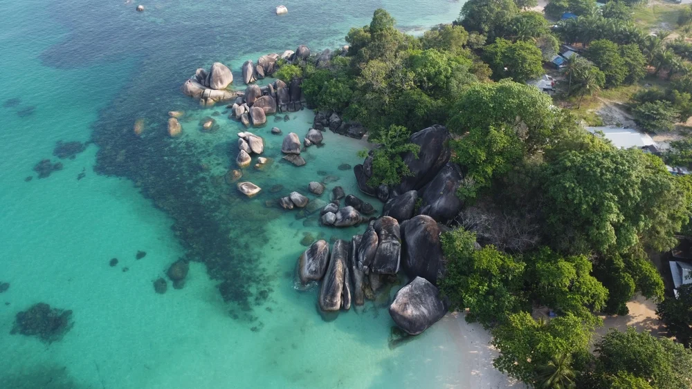 Tinggi Island