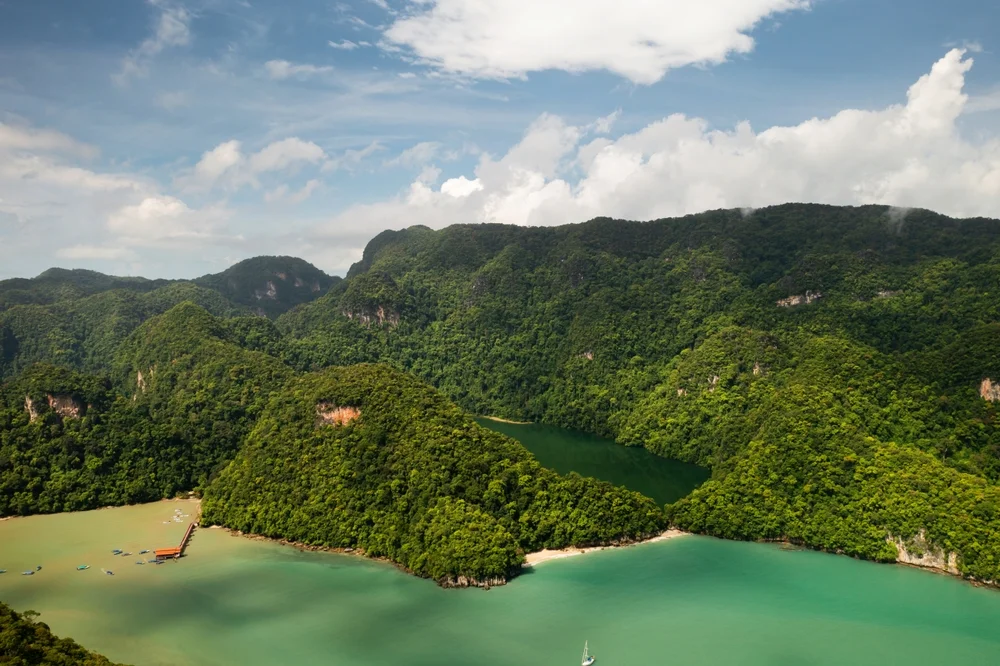 Dayang Bunting Island