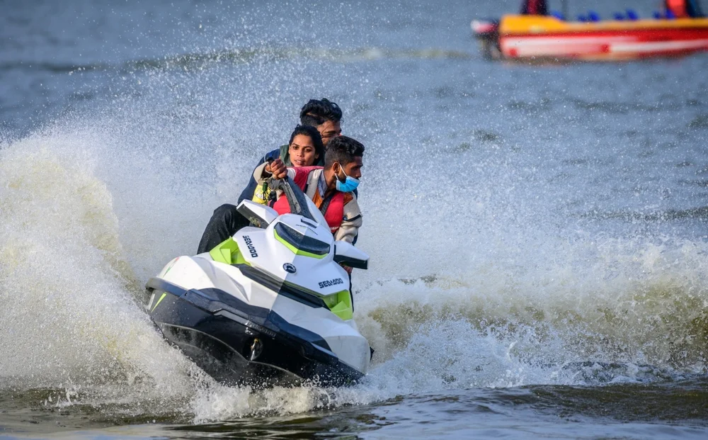 Jet Skiing in Negombo 