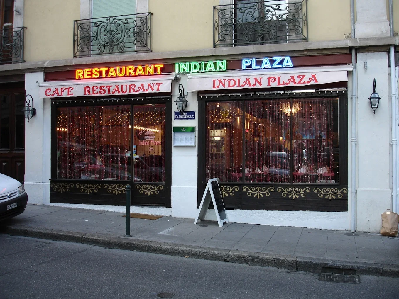 Indian Plaza, Geneva