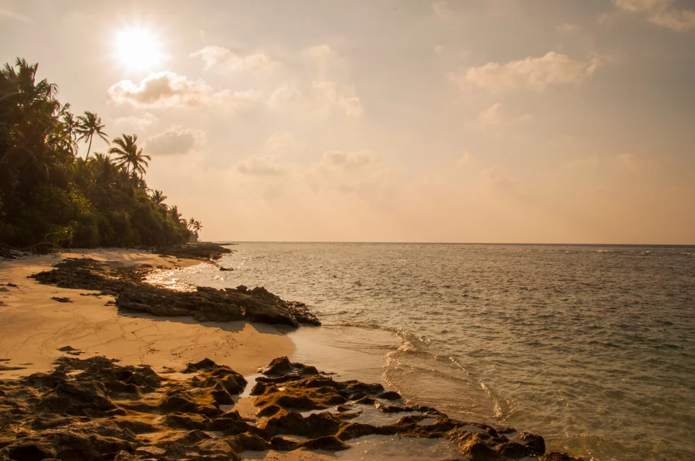 Walk along The Long Sandbank of Fulhadhoo