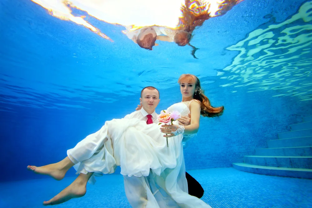 Underwater Wedding Ceremony at Anantara Kihavah